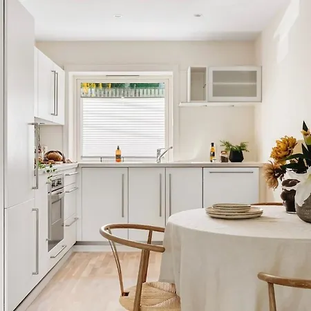 Apartment Modern In *